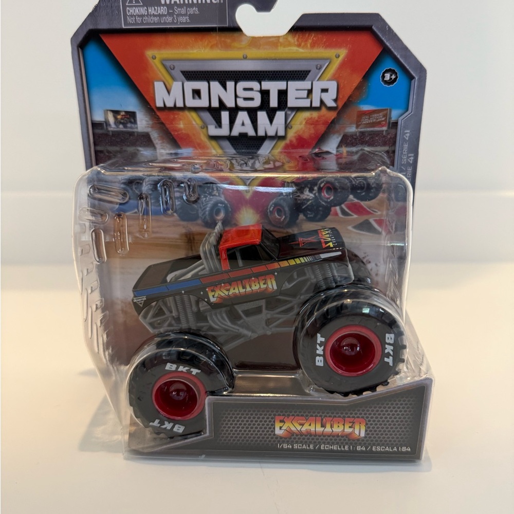 2025 Monster Jam excalibur  series 41